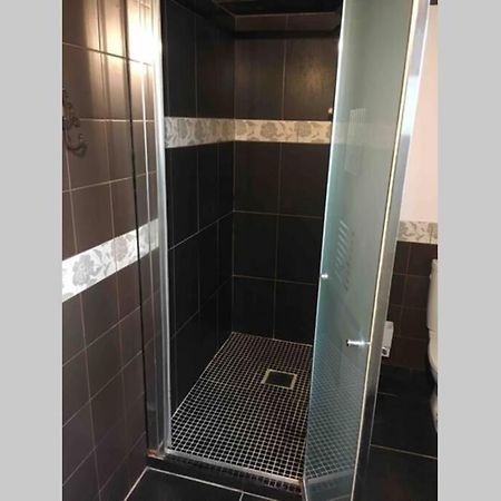 روان Bel Appartement En Rez De Jardin, 10Min Centre Et 300M Quais De Seine Wifi المظهر الخارجي الصورة